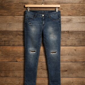 Calvin Klein Jeans Women's Ripped Mid-Blue Skinny Jeans